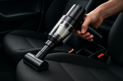 Aspirateur sans fil nettoyage véhicule - Utilisation ergonomique main cohérente